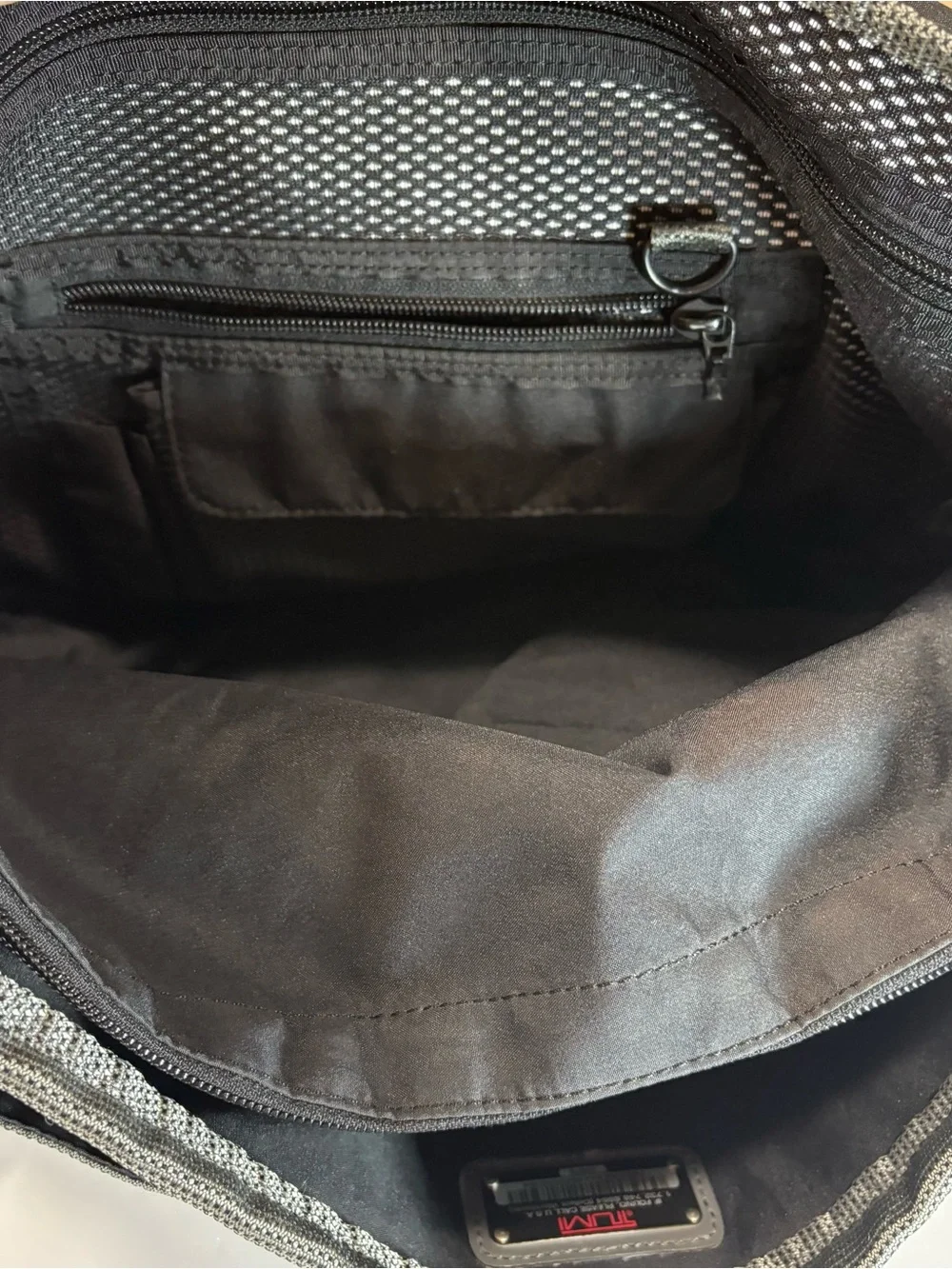 Tumi Gray Ballistic Tech T2 Nylon Expandable Messenger Computer Briefcase